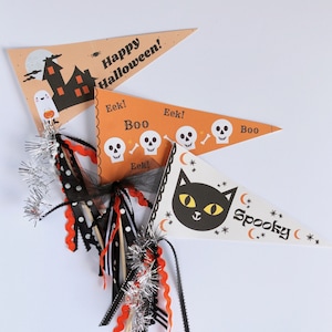 Gagliardetto con bandiera di Halloween ASSEMBLATO