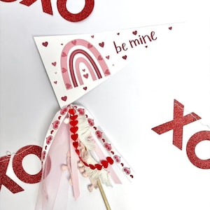 ASSEMBLED Valentine Be Mine Flag Pennant