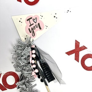 ASSEMBLED Valentine I love you Flag Pennant
