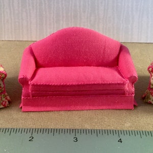 Dollhouse Miniature Half Inch Scale Sofa and Chair set