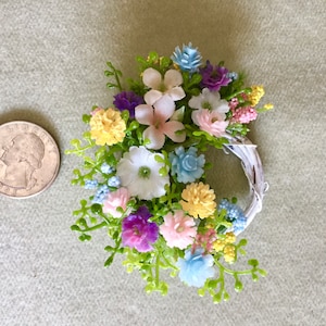 Puppenhaus Miniatur Blumenkranz W-21