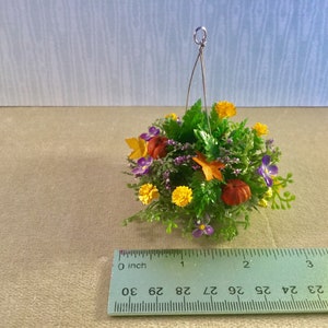 Dollhouse Miniature Hanging Basket one inch scale HB-08
