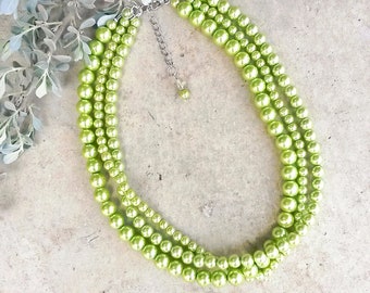 Green pearl necklace Lime color  bridesmaid necklace,Multistrand green necklace,Chartreuse wedding,Chartreuse necklace
