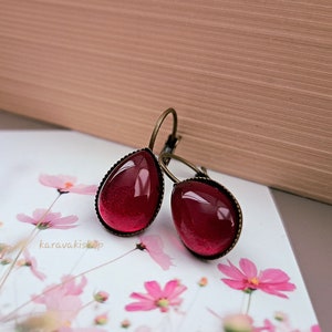 Burgundy earrings,Deep red elegant teardrops 10x14mm,Red earrings,Droplet bordeaux earrings gift for sister wife mother birthday gift