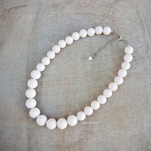 Simple white necklace, White jewelry, Gift for women,Gift for sister, for mother, Birthday gift,collier blanc image 4