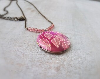 Photo locket necklace, Locket pendant, Leaf necklace Gift for her