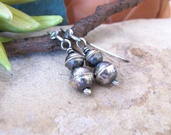 Seamed Navajo pearl earrings, sterling silver bench bead dangle, classic minimalist graduated, oxidized old pawn finish