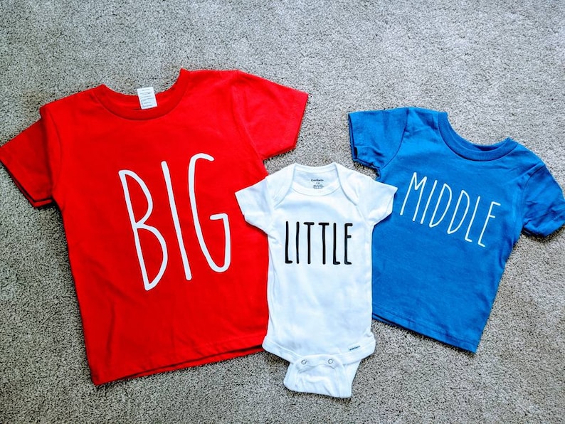 Sibling T-shirts. Perfect for Prenancy announcement or family photos. Great for Cousin photos too Big, Middle, Little. FREE SHIPPING image 4