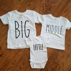 Sibling T-shirts. Perfect for Prenancy announcement or family photos. Great for Cousin photos too Big, Middle, Little. FREE SHIPPING image 1