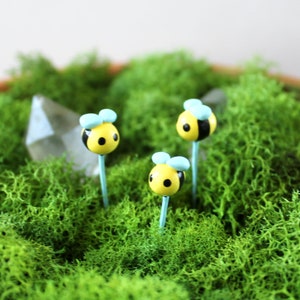 Fairy Garden Bumblebees (Set of 3) - Plant Stake - Fairy Garden Accessories - Terrarium Decor