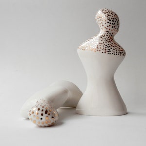 Ceramic Salt and Pepper Set, White Porcelain with Gold Paint, Handmade Ceramics and Pottery zdjęcie 5