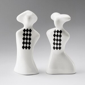Salt and Pepper Shakers, Black and White, Porcelain, Ceramics and Pottery, Handmade Gift, Serveware, Table Decor zdjęcie 2