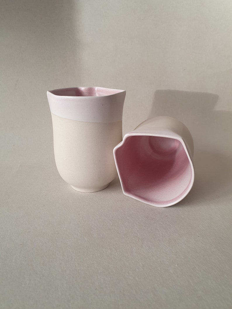 Ceramic Pink Mug with Lips, Light pink cup, Coffee cup, Tea mug, Pottery, Gift Idea For Her, Boyfriend and Girlfriend Gift, Valentines Gift zdjęcie 1
