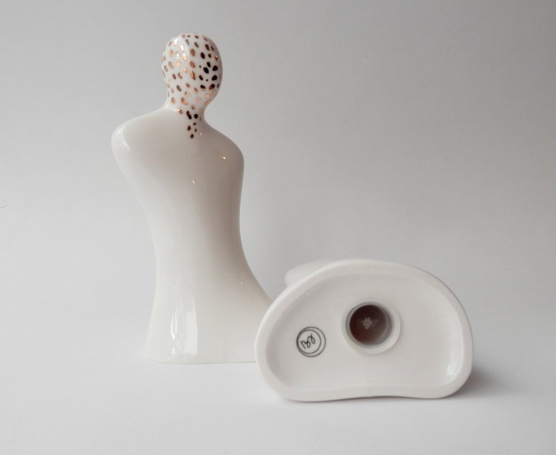Ceramic Salt and Pepper Set, White Porcelain with Gold Paint, Handmade Ceramics and Pottery zdjęcie 4