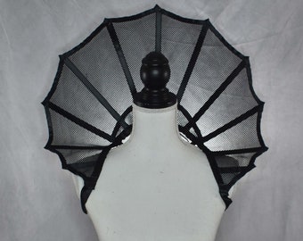 Short Mesh Spiked Elizabethan Collar