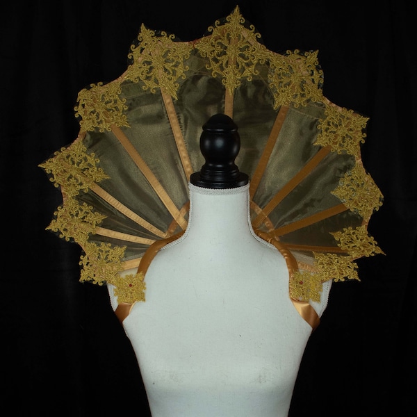 Organza Ornate Elizabethan Collar