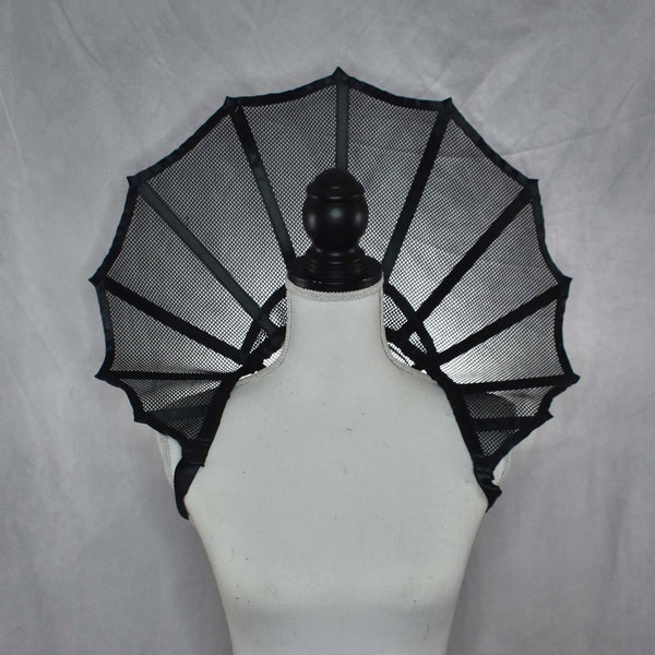 Short Mesh Spiked Elizabethan Collar