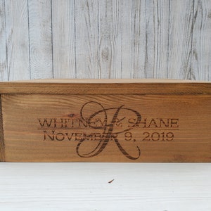 Personalized Rustic Wood Cake Stand: Engraved Wedding Display