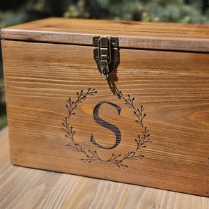 Boîte pour cartes en bois rustique Boîte pour cartes personnalisée avec serrure Boîte pour cartes de mariage