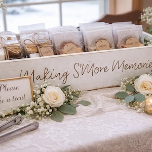 Plateau en bois rustique personnalisé | Boîte à barres S'mores | boîte à biscuits