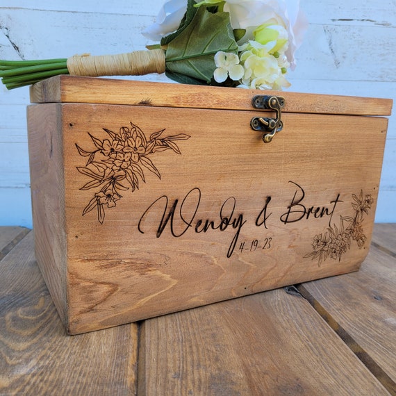 Wooden Lockable Box With Slot / Plain Wood / Post Wedding Cards / Wishing  Well