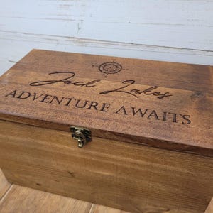 Personalized Rustic Cedar Keepsake Box: Laser Engraved Mementos Box