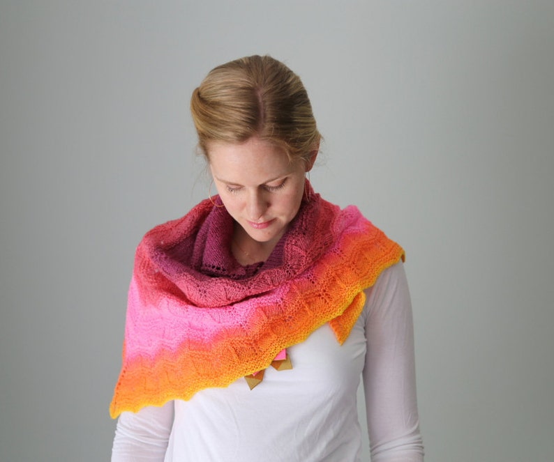 Irida Shawl PDF KNITTING PATTERN - Etsy