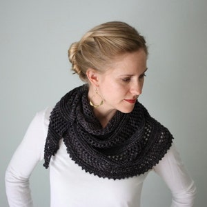 Rioja Shawlette PDF KNITTING PATTERN
