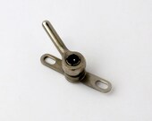 Millen 10063 shaft lock with lever