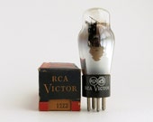 RCA Victor 12Z3 vacuum tube - Nipper the dog on box and tube base - His master 39 s voice - new old stock ST (coke bottle) envelope