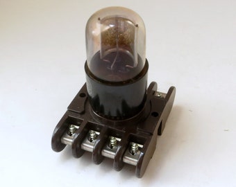 RCA 925 phototube with octal breadboard socket - for display or play - short octal tube with S1 spectral response