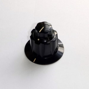 Black/Black concentric radio knob set - Bakelite control knob set - coase/fine tuning - Dakaware - Daka-ware