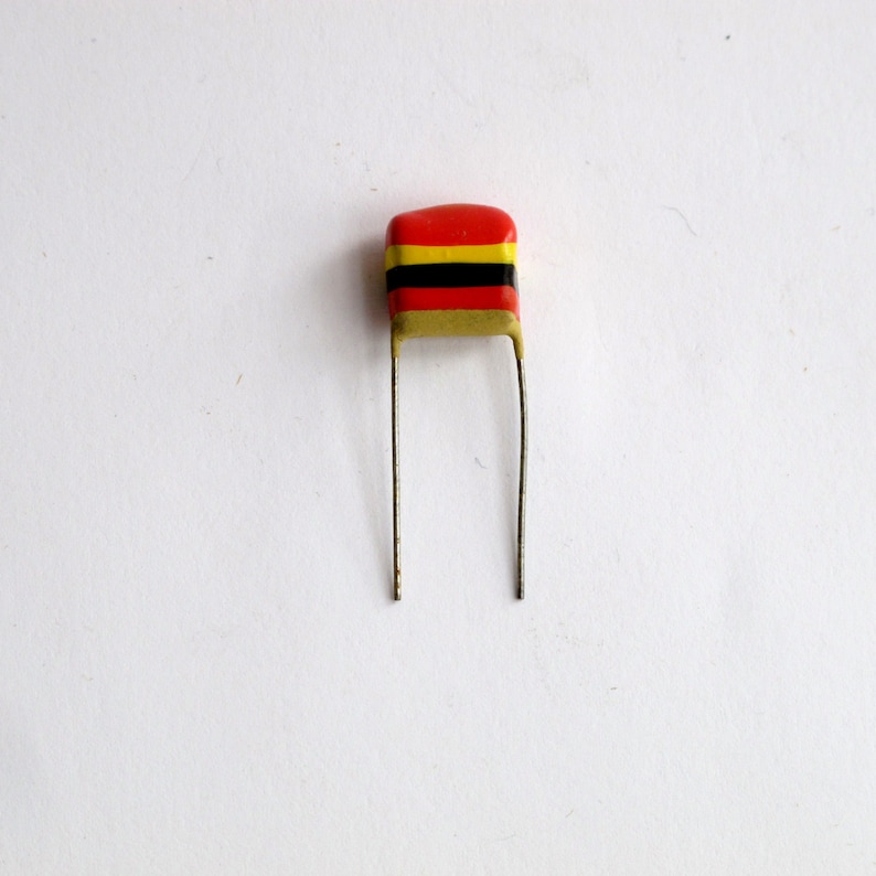bag of 10 tropical fish capacitors - .22 mfd 250 volt - new old stock