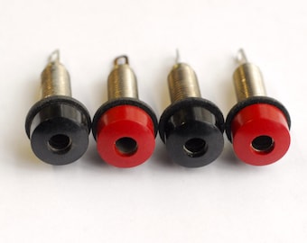 Set of 4 Old school Banana jacks - two red - two black - for electronics projects or repairs