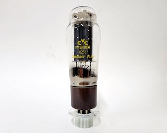 Chelmer GZ33 vacuum tube - made in Great Britain by Mullard - classic rectifier tube with ST envelope - brown base - GZ-33