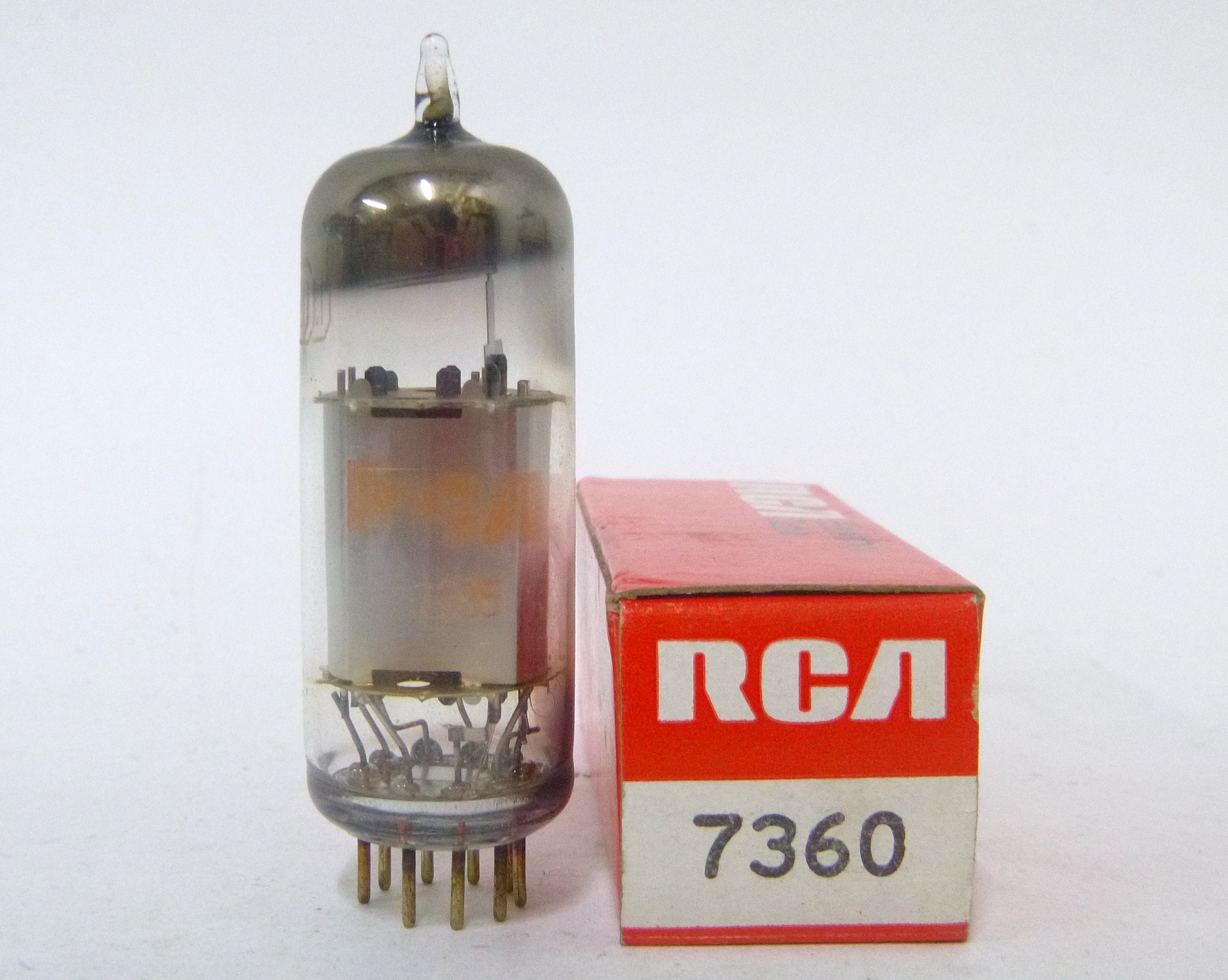 RCA　Elektron　Tube　7360　2本 RCA 7360 Vacuum Tube - New Old Stock - Original Box - Mint