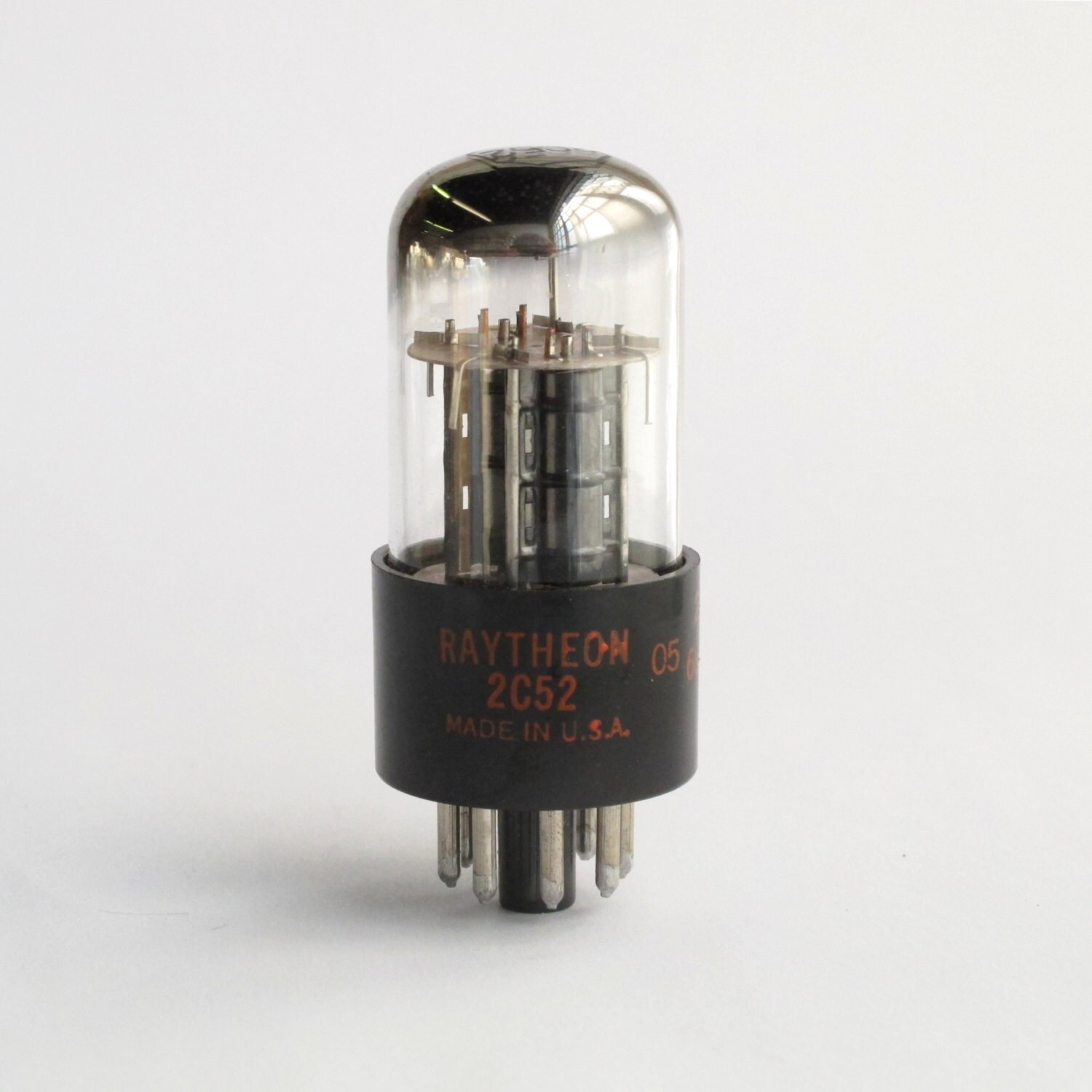Raytheon 2C52 Vacuum Tube - Black Plates - Square Getter