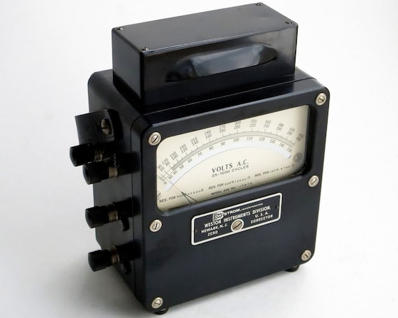 Weston 3 Range AC Laboratory Analog Voltmeter With Bakelite Case