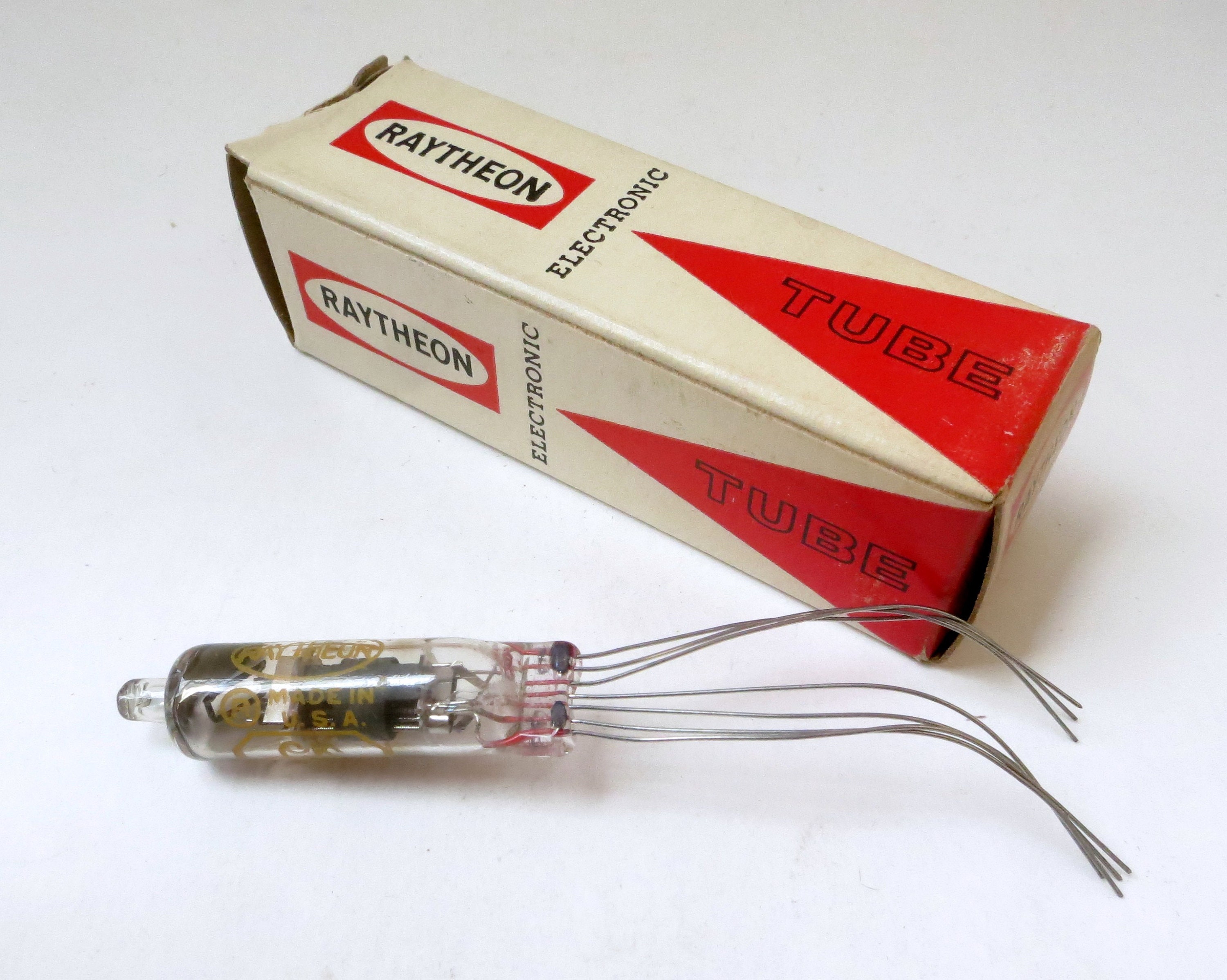 真空管 RAYTHEON 6418 50本セット サブミニチュア管 未使用 元箱