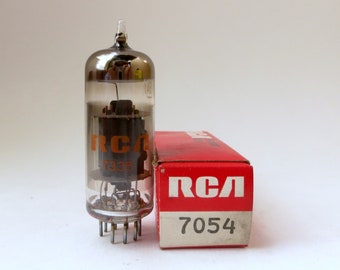 RCA 7054 vacuum tube - new old stock - original box - mint condition