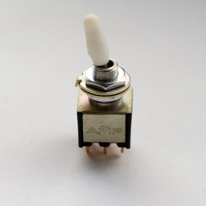 AMF DPDT miniature toggle switch - VERY compact - white lever - double pole double throw