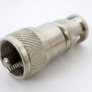 BNC to UHF connector adapter - bnc male to uhf male