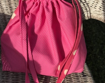 Bag Beach Polka Dot Pink Beach Bag, Pink Beach Tote, Cute Large Pink Cinch Beach Tote. Pink Polka Dot Personal Beach Bag. Pink Cinch Bag.