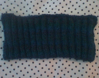 Hand-Knit Variegated Blue Ribbed Cowl