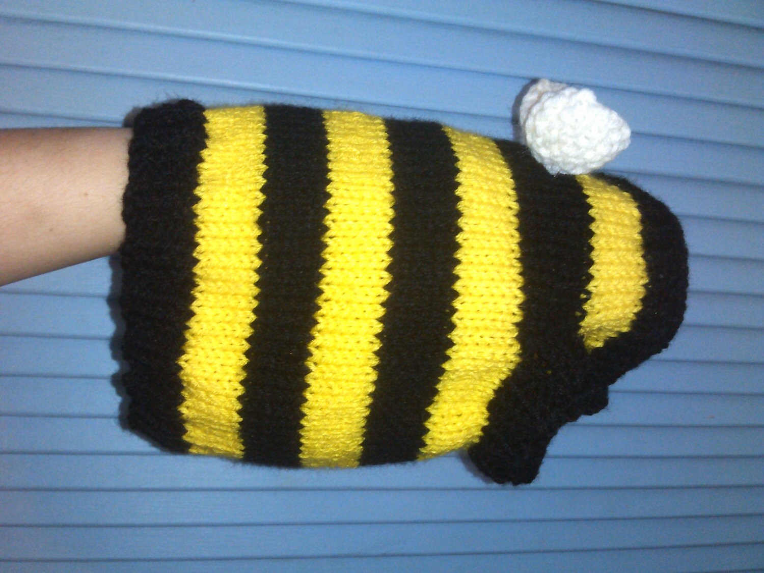 Hand Knit One-Size-Fits-Most Bee Sweater for Cats or Small | Etsy