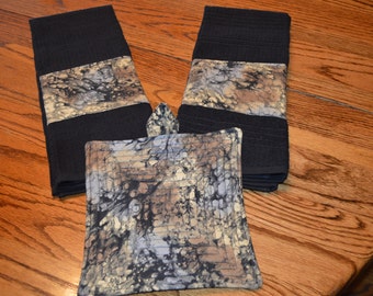 Don't Mess With The Cheif Towel & Potholder Set main image 0