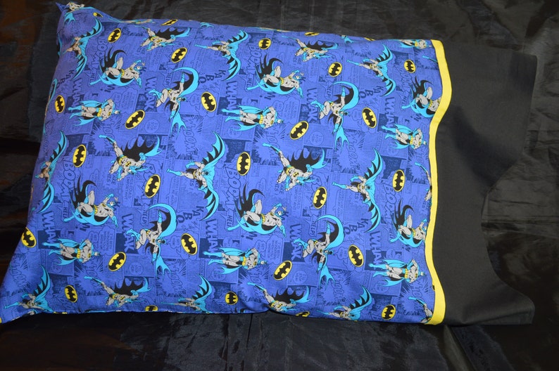 Batman Standard/Queen Size Pillowcase image 5