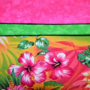Hawaiian Standard/Queen Pillowcase Featuring Colorful Beautiful Pink Hibiscus Flowers