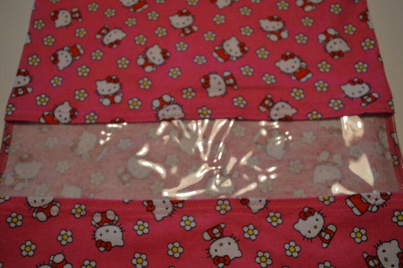 Hello Kitty Hanging Peek-A-Boo Bag