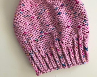 Raspberry Ripple hat knitting pattern